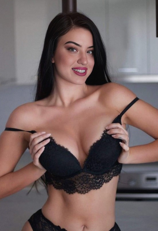 eskisehirescortelif-2 Eskişehir Escort Elif 25 Yaşında Doyumsuz Bir Kadınım